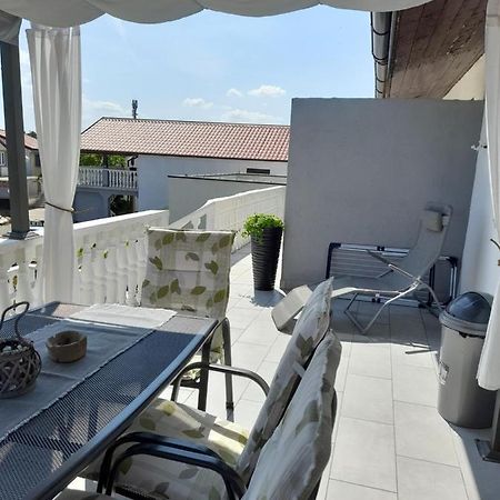 Apartment Bicanic Vir Exterior foto