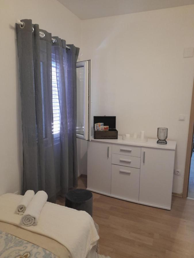 Apartment Bicanic Vir Exterior foto